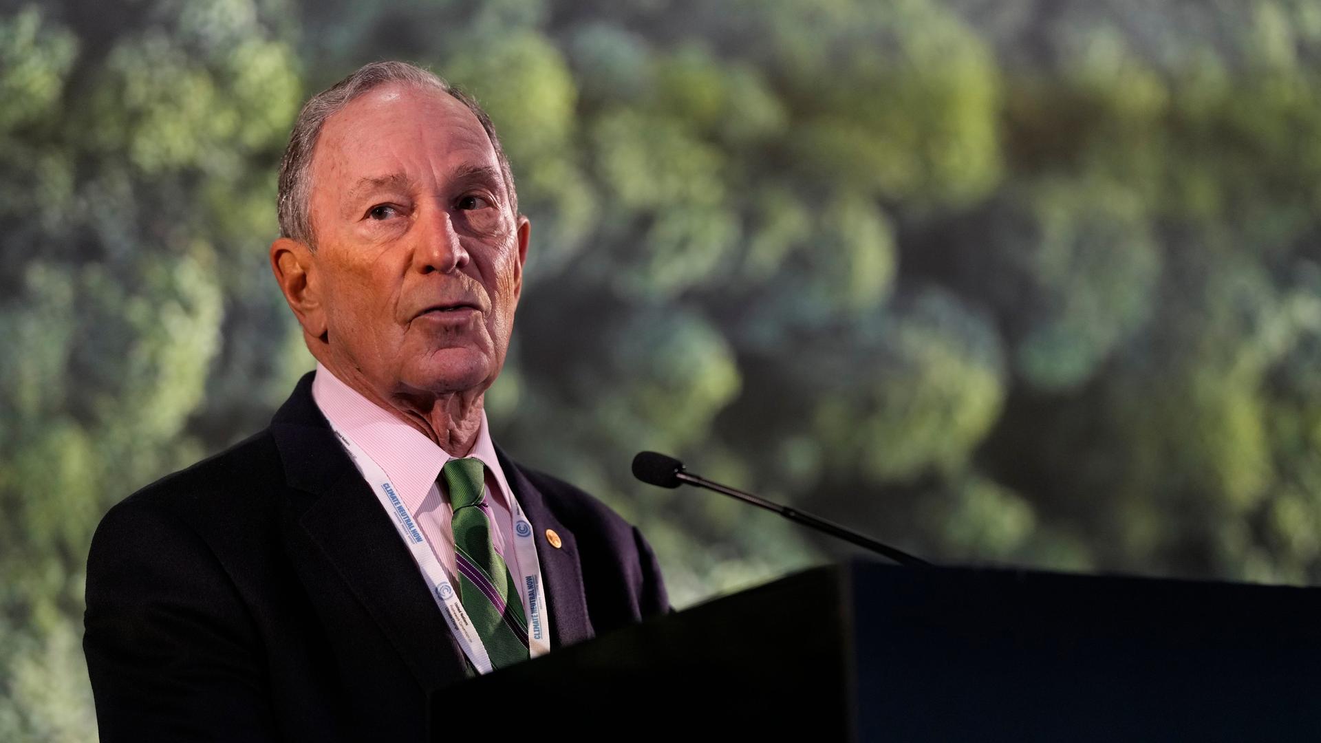 Michael Bloomberg, Geschäftsmann aus den USA, spricht während eines Treffens mit den Gewinnern und Finalisten des Earthshot-Preises im Glasgow Science. Centers. 