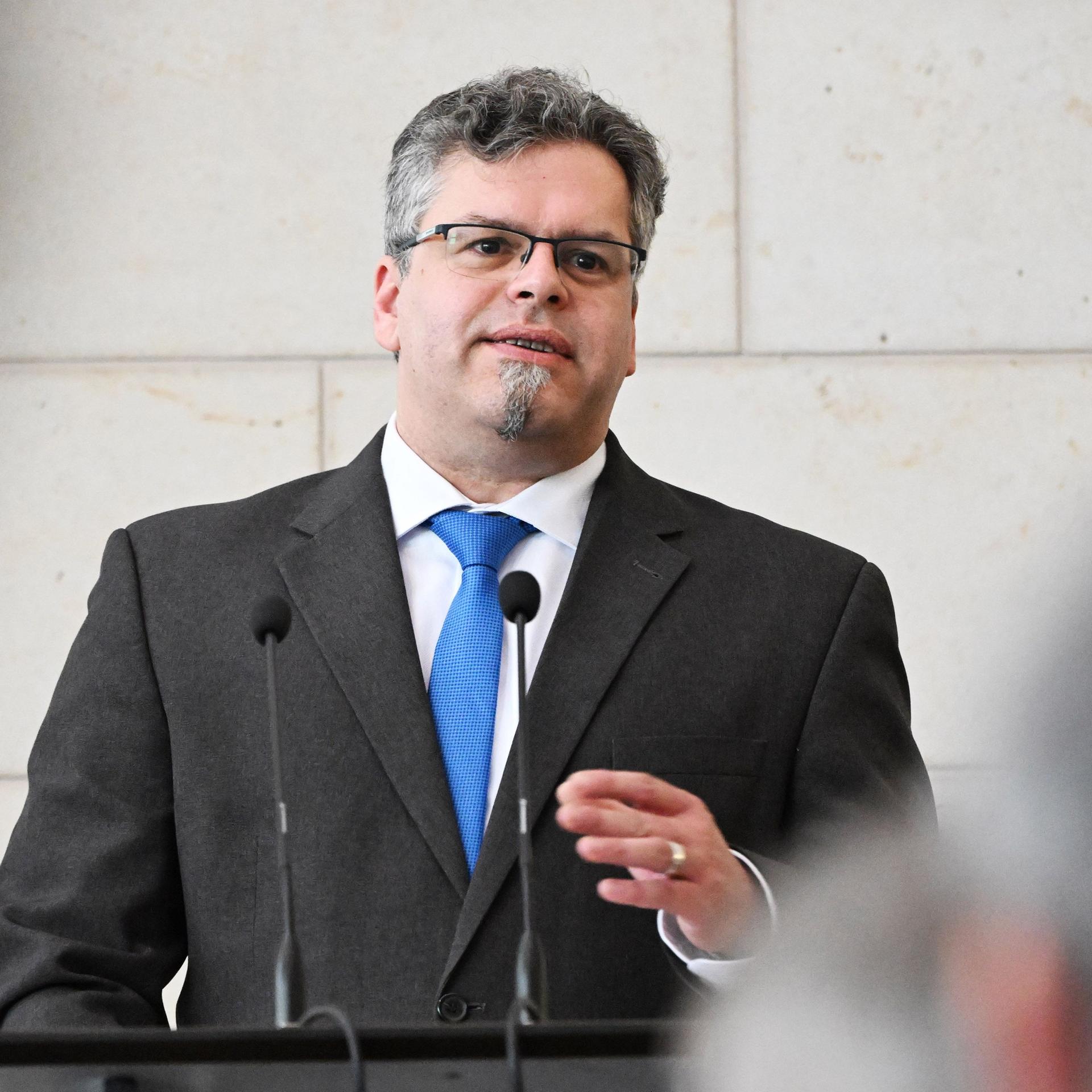 Baden-Württemberg, Karlsruhe: Jens Rommel, neuer Generalbundesanwalt, spricht in der Bundesanwaltschaft bei seiner offiziellen Amtseinführung. 