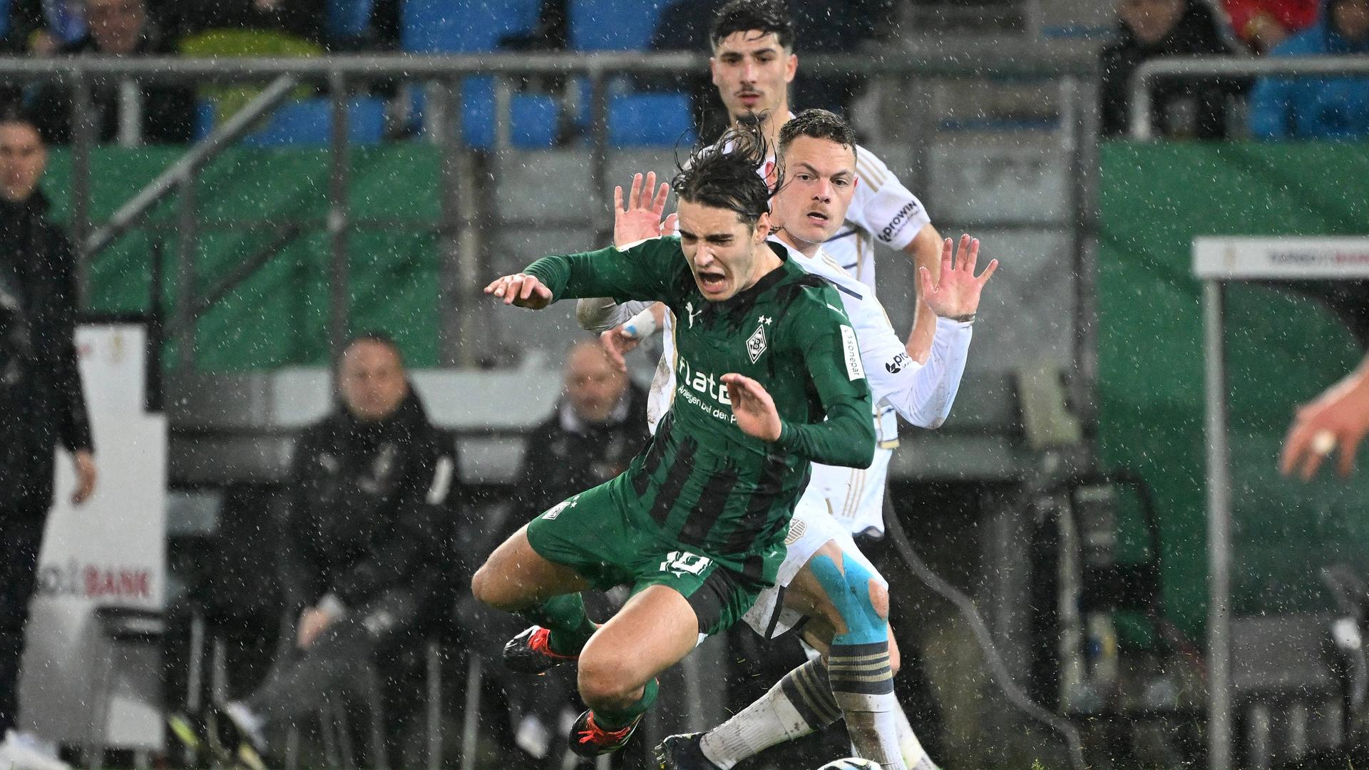 Das Viertelfinale des DFB-Pokals zwischen Saarbrücken und Mönchengladbach