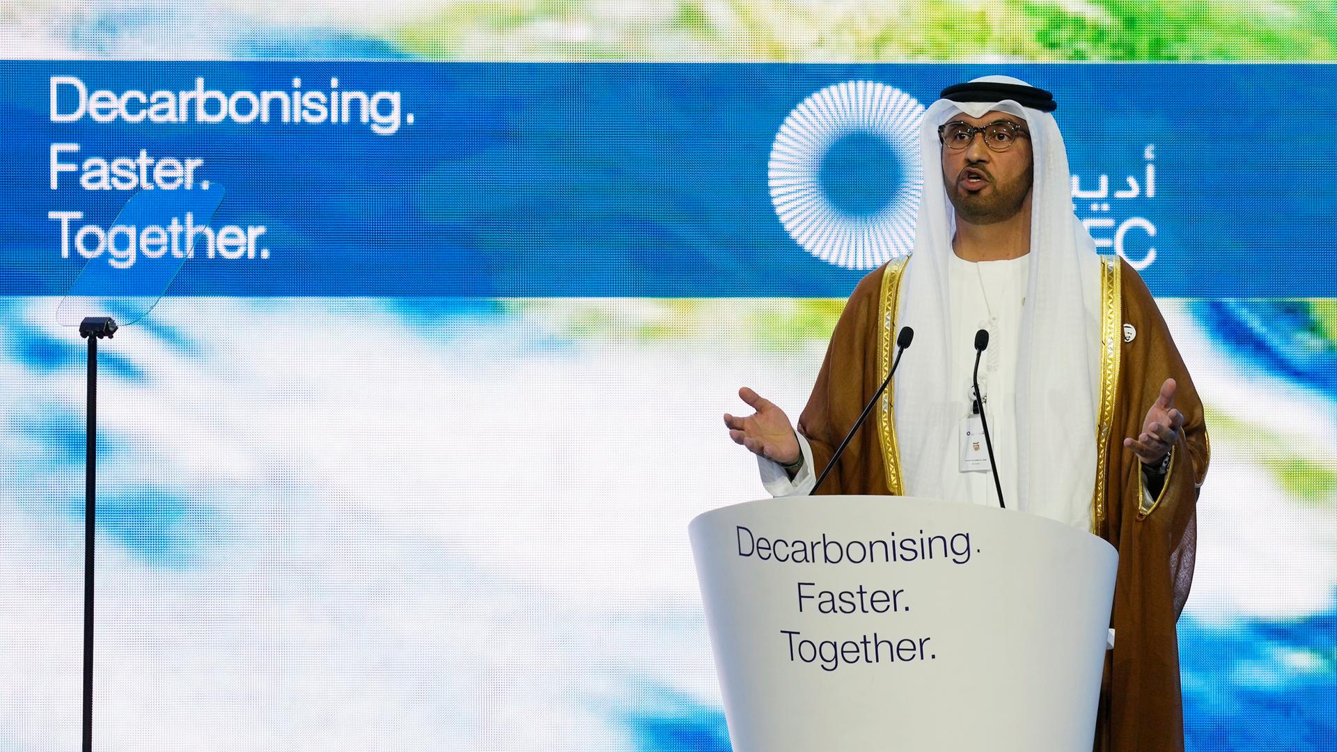 Sultan al-Jaber ist Präsident der UN-Klimakonferenz COP28 in Dubai und zugleich Chef der staatlichen Ölfirma adnoc dort.