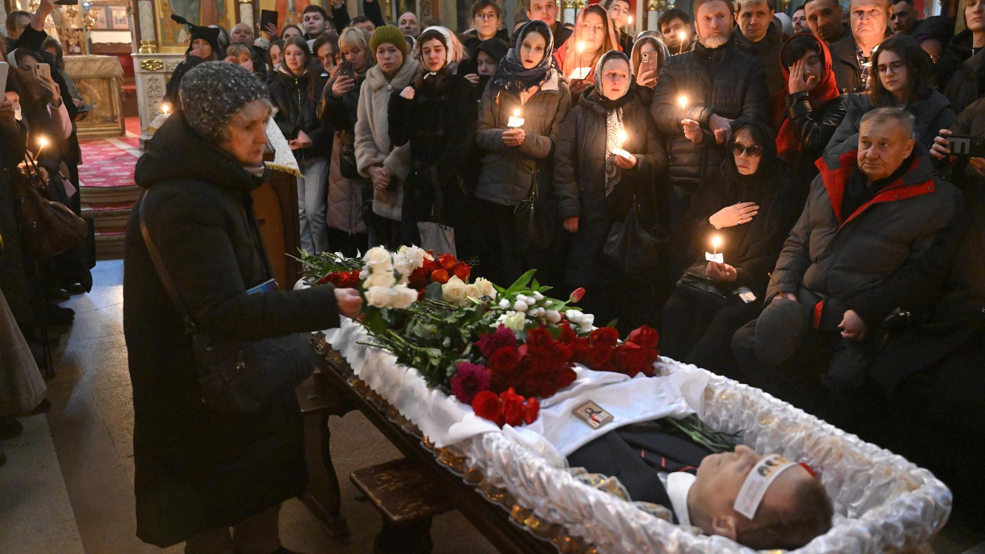 Trauerfeier für den in einem Straflager unter ungeklärten Umständen gestorbenen russischen Oppositionsführer Alexej Nawalny