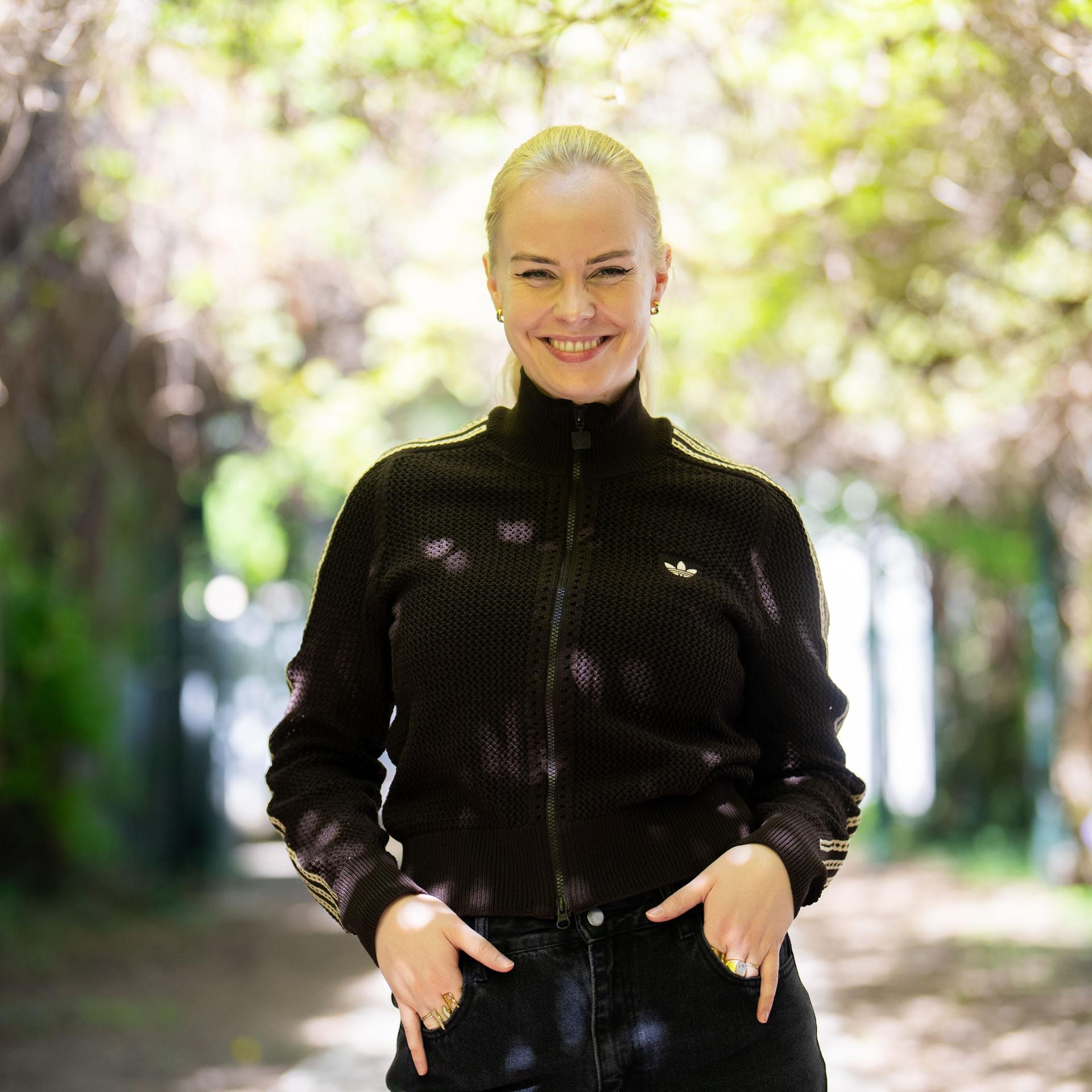 Gedichte auf Social Media - Clara Lösel beweist: Lyrik geht auch auf Tiktok