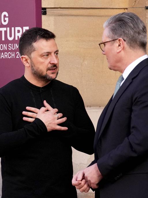 Der ukrainische Präsident Selenskyj und der britische Premier Starmer.