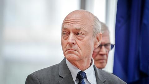 Gerhard Schindler nimmt an der Sitzung der Enquete-Kommission des Bundestags zu «Lehren aus Afghanistan» teil.