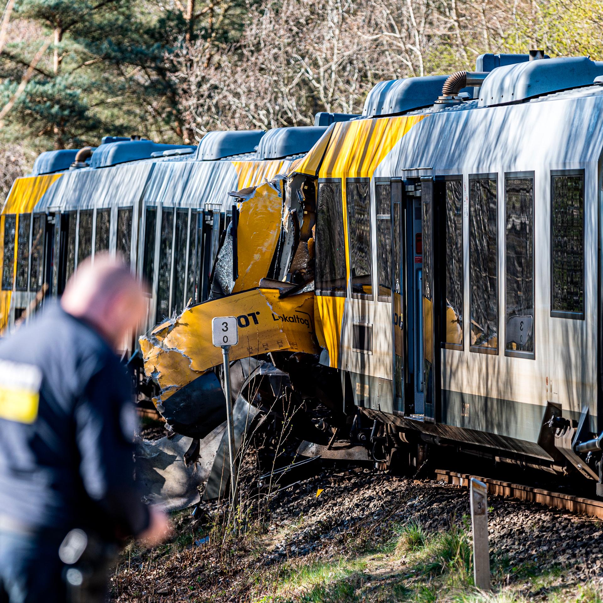 Zugunglück in Dänemark - Kollision in der Nähe von Kopenhagen: Fünf Verletzte in kritischem Zustand
