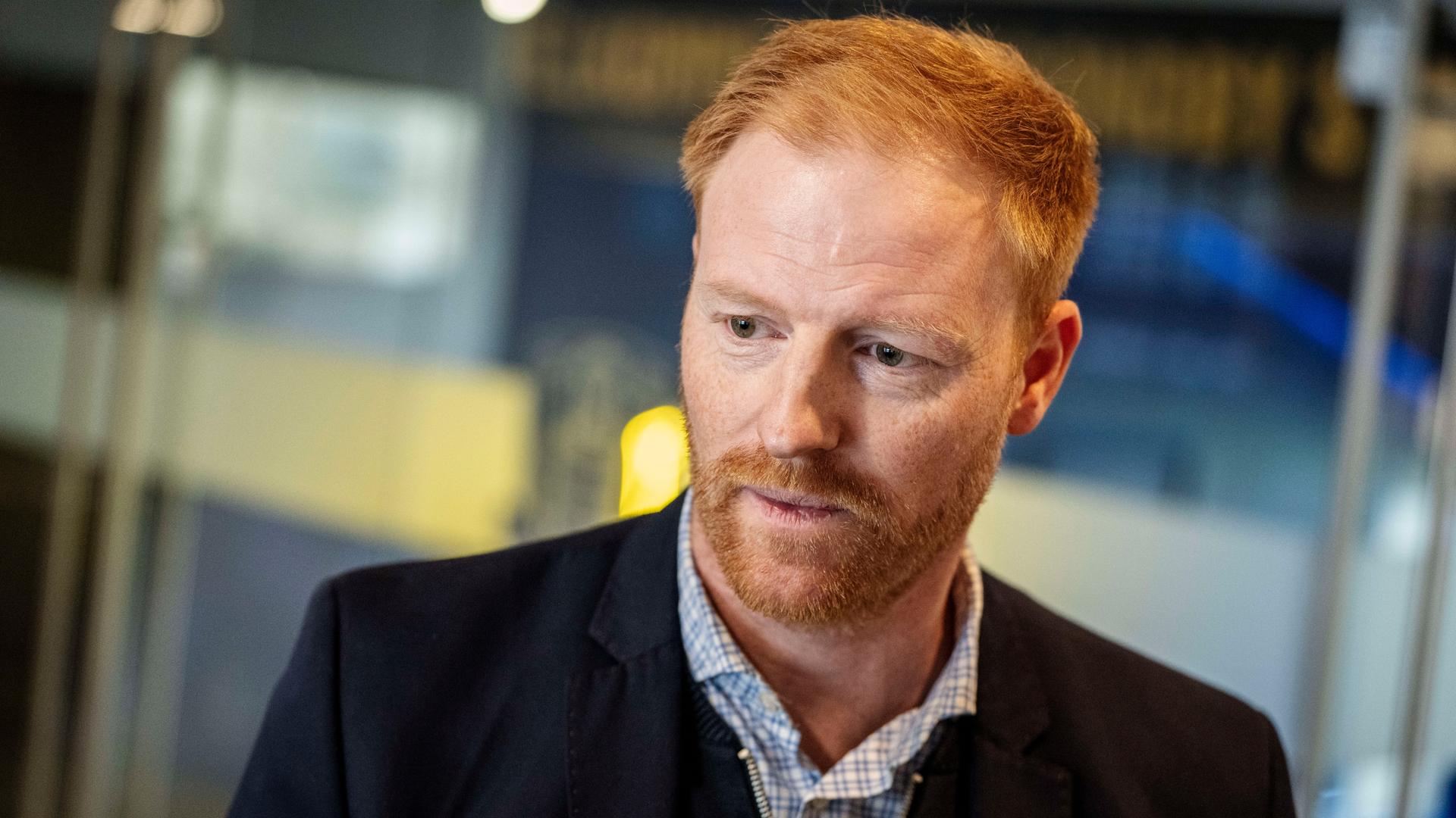 Portraitfoto vom neuen Sportdirektor der Deutschen Fußball Liga, Benjamin Schmedes