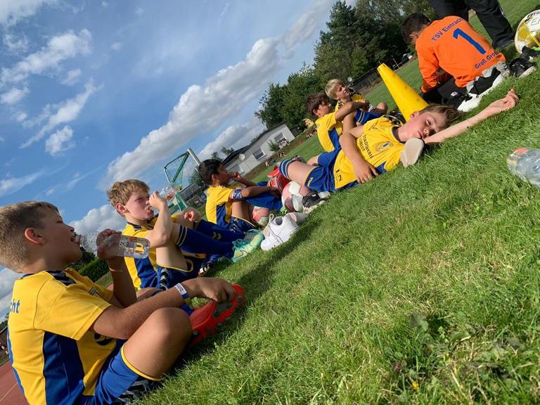 Der Weg zum Profi ist weit: Das Talenteteam U11 der TSV Eintracht Groß Grönau im Trainingslager in Trappenkamp.