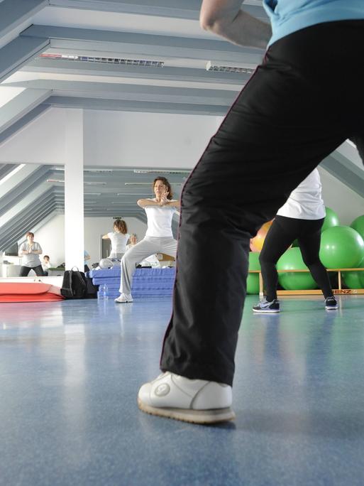 Fitnesstraining  im AOK-Gesundheitszentrum in Karlsruhe