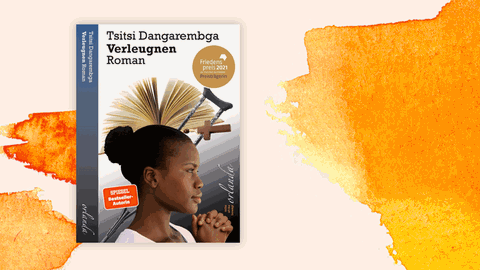 Cover des Romans "Verleugnen" von Tsitsi Dangarembga. Dort ist eine junge schwarze Frau mit hochgebundenen Haaren in Seitenansicht zu sehen.