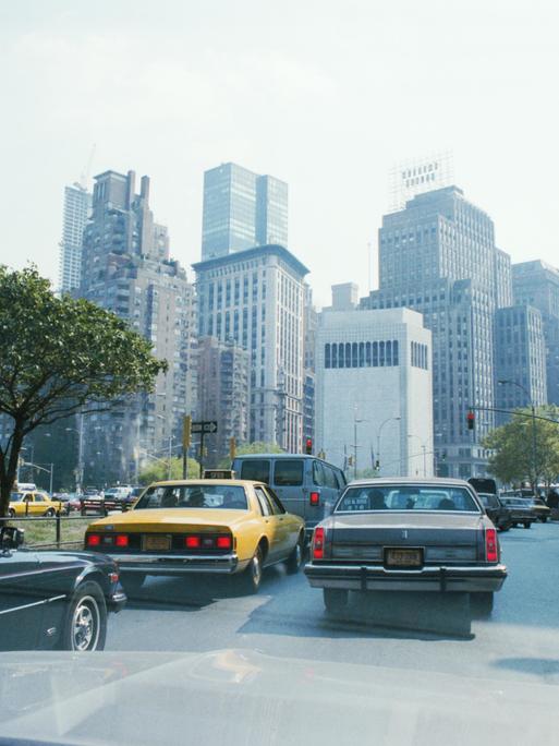 Das Foto von 1985 zeigt die Hochhäuser von New York, Manhatten