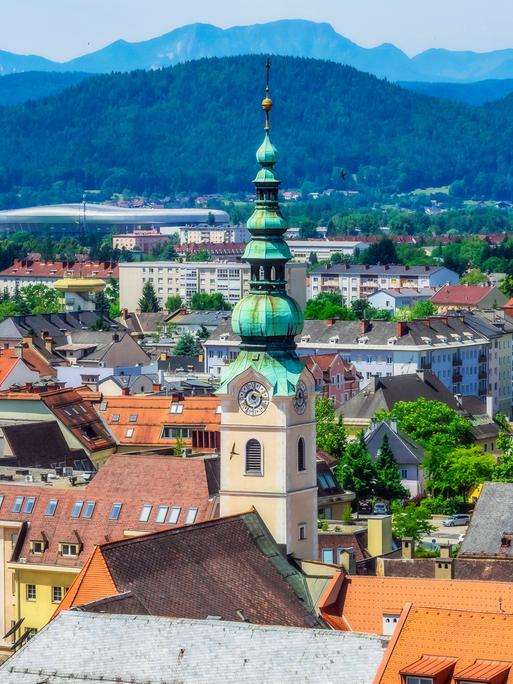 Panorama der Stadt Klagenfurt in Österreich.