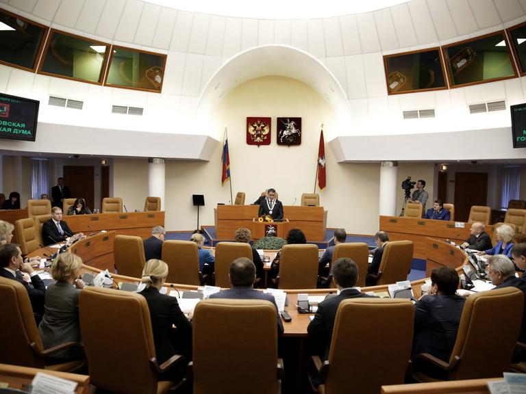 Ein Blick in die Moskauer Stadtduma, das Regionalparlament