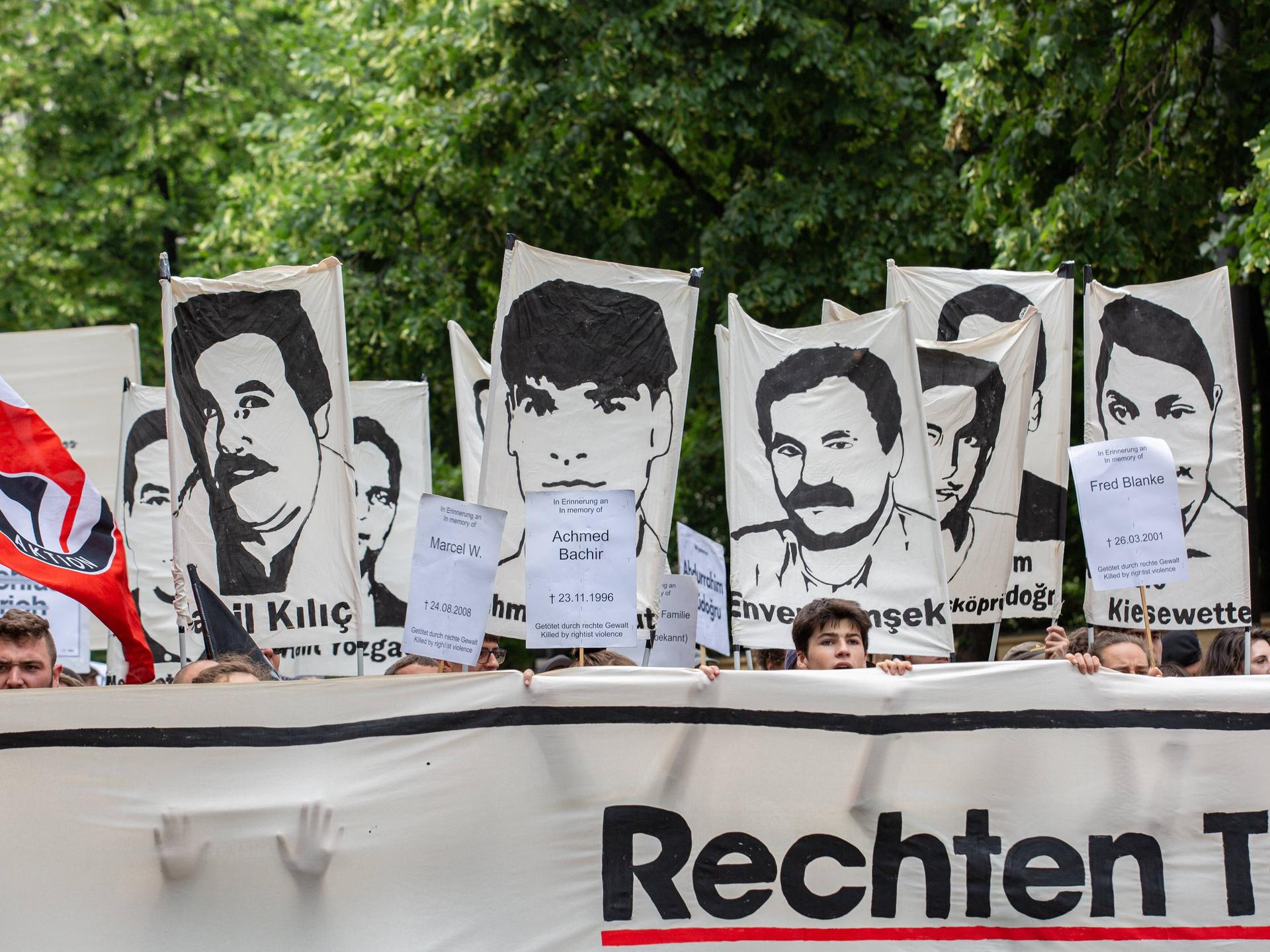 Demo gegen Nazi-Terror und Rassismus in Gedenken an Walter Lübcke 2019 in München.