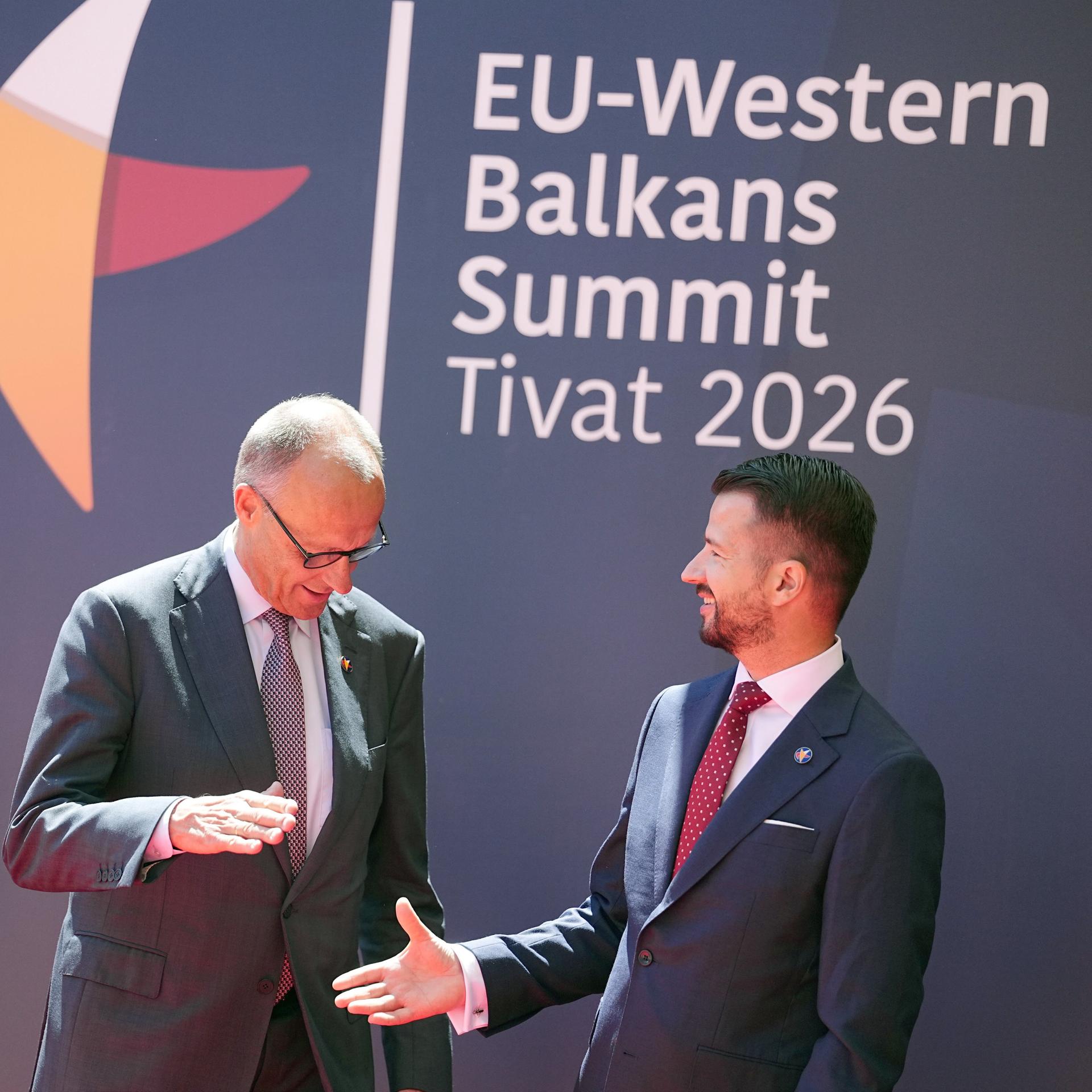 EU-Erweiterung - Politikwissenschaftler Džihić empfiehlt zunächst Aufnahme Montenegros in die Europäische Union