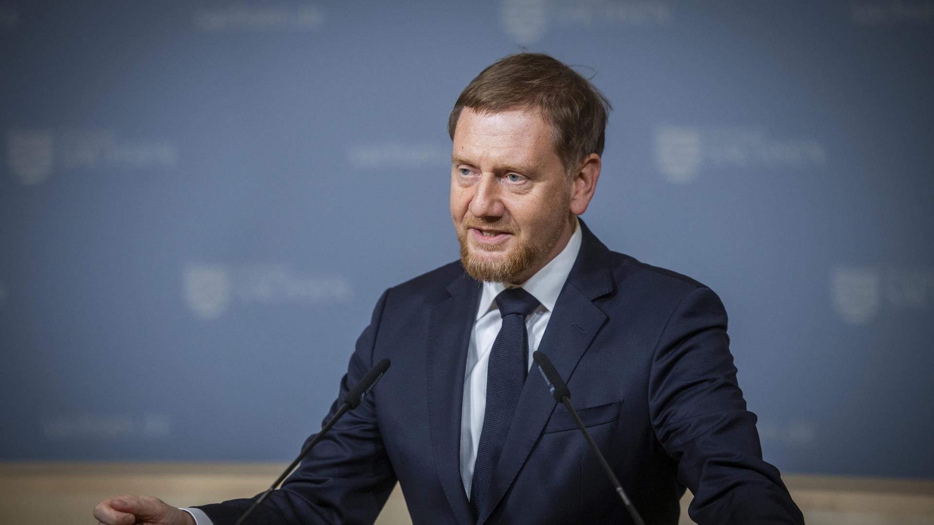 Ministerpräsident Michael Kretschmer bei einem Termin mit Bundeskanzler Merz in Dresden Ministerpräsident Michael Kretschmer bei einem Termin mit Bundeskanzler Merz in Dresden