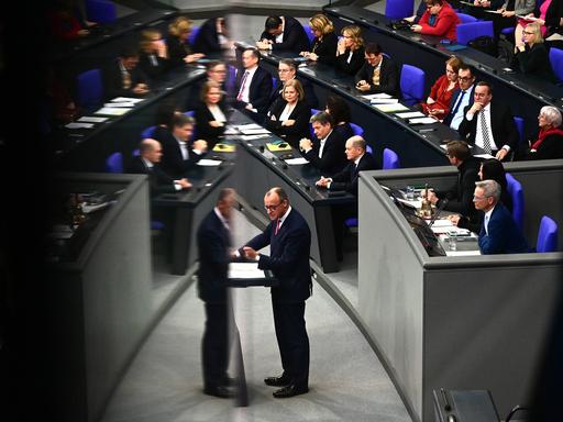 Friedrich Metz CDU bei seiner Rede im Bundestag.