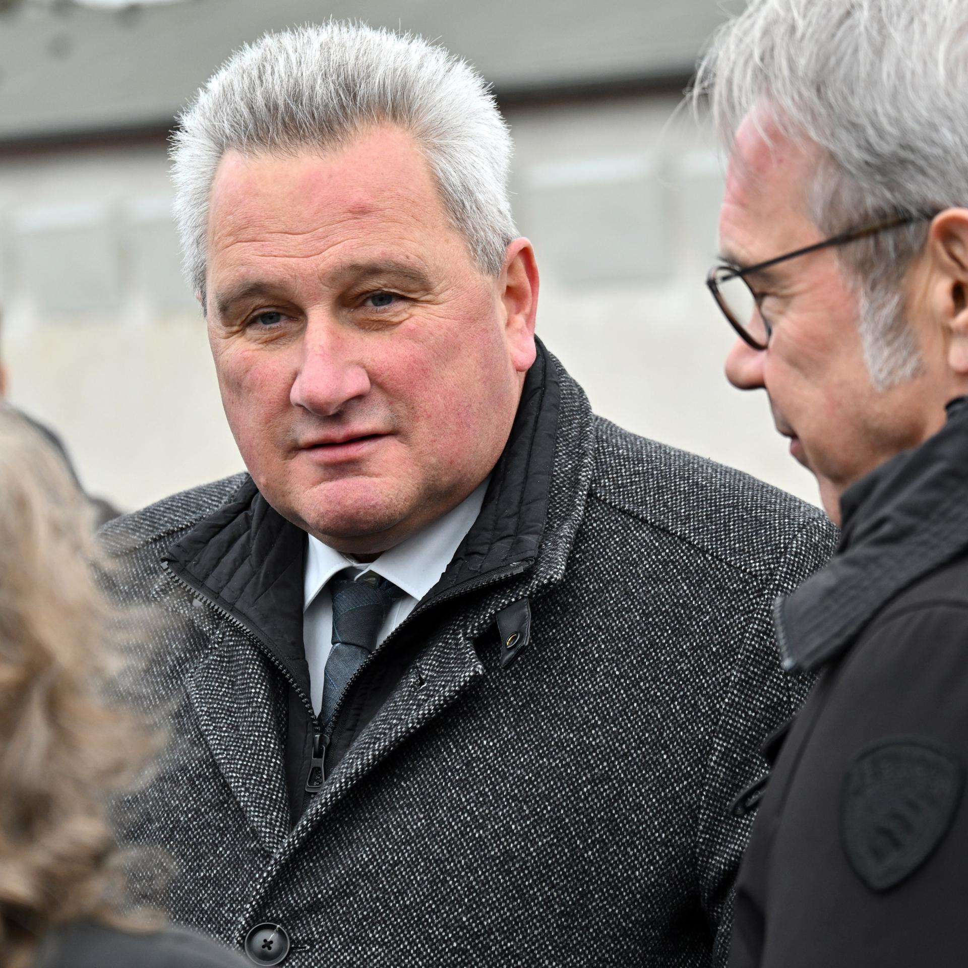 Bundesratsinitiative: Thüringen will gegen Nazi-Symbole an Schulen vorgehen