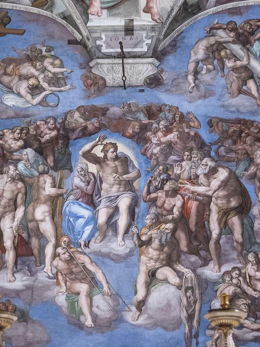 Das Jüngste Gericht, Detail des Deckengemäldes von Michelangelo, am 28. Juni 2021 in der Sixtinischen Kapelle im Vatikan.