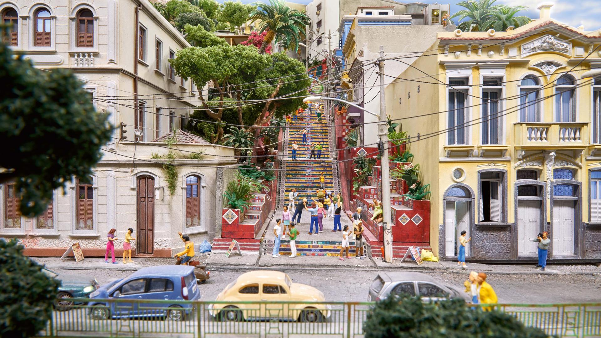 Ansicht einer Strassenszene aus Rio de Janeiro im Miniatur Wunderland Hamburg. Ansicht einer Strassenszene aus Rio de Janeiro im Miniatur Wunderland Hamburg.