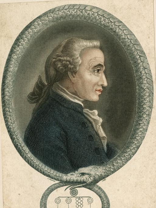Ein Mann mit strengem Blick ist im Profil abgebildet. Er trägt eine graue Perücke. Es ist der Philosoph Immanuel Kant. Das Bild ist eine historisch, digital restaurierte Reproduktion einer Vorlage aus dem 19. Jahrhundert.