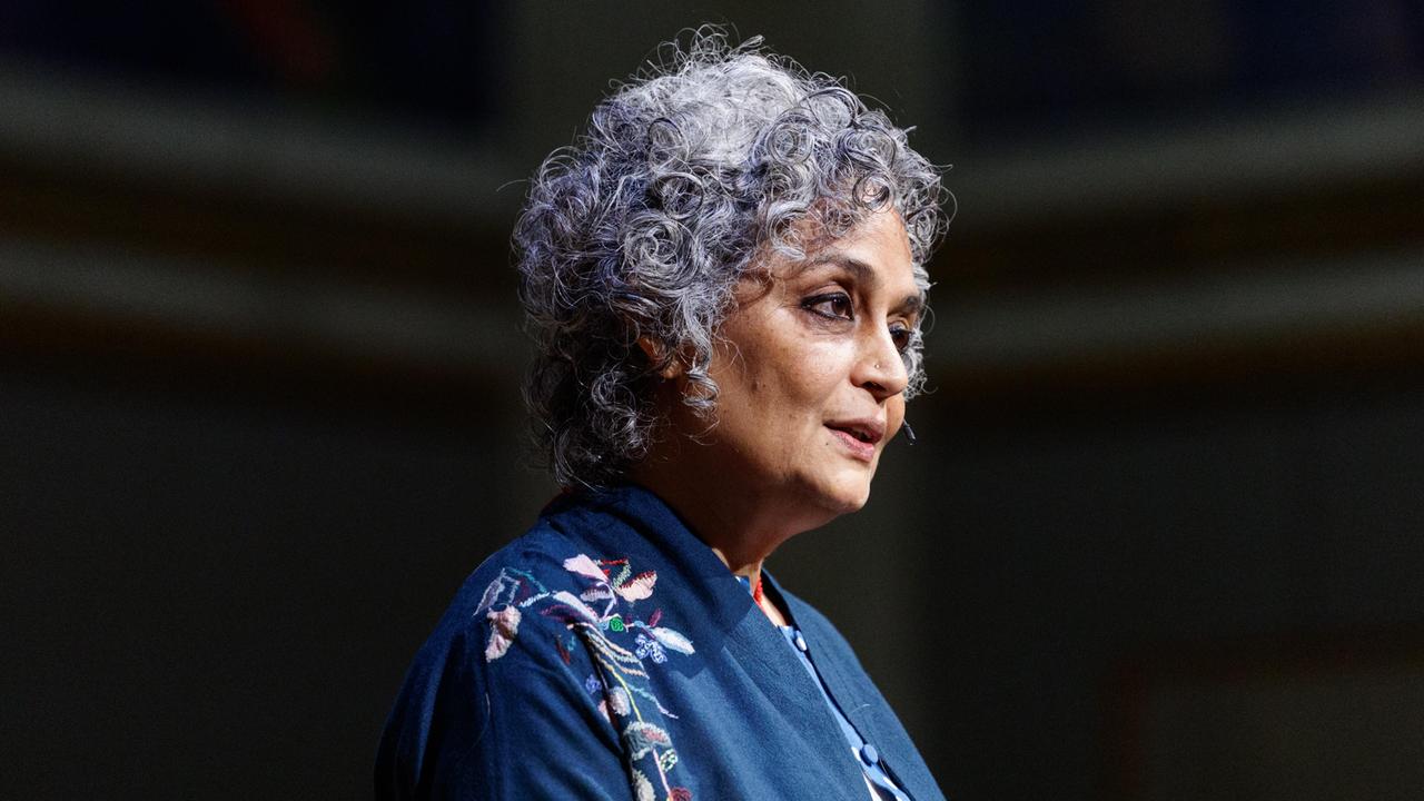 Die Schriftstellerin Arundhati Roy 