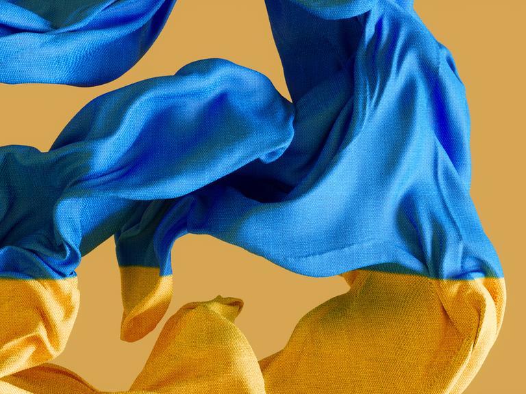 Stoff der gelb-blauen ukrainischen Flagge