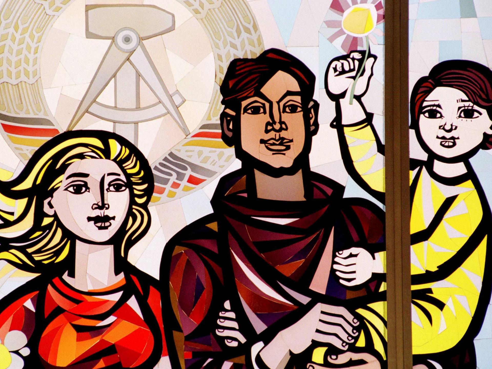 Fenstermosaik von Walter Womacka, im provisorischen Bundeskanzleramt, dem ehemalige Staatsratsgebaeude der DDR, in Berlin