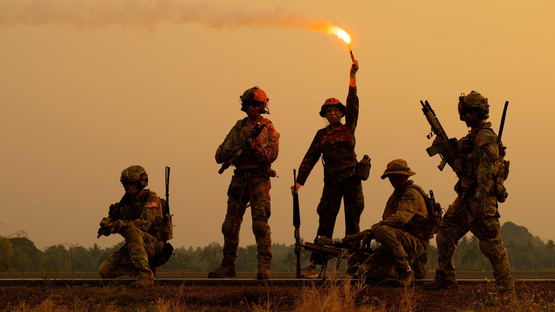 Eine Gruppe Soldaten. Eine Gruppe Soldaten.