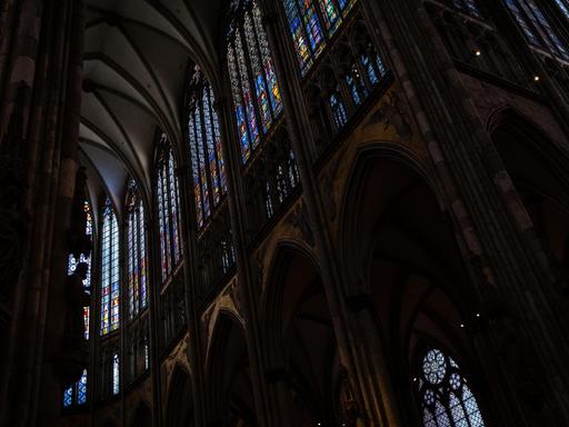 Innenansicht des Kölner Doms Innenansicht des Kölner Doms