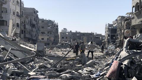 Zerstörte Gebäude nach einem israelischem Angriff in Beit Lahia, Gazastreifen. 