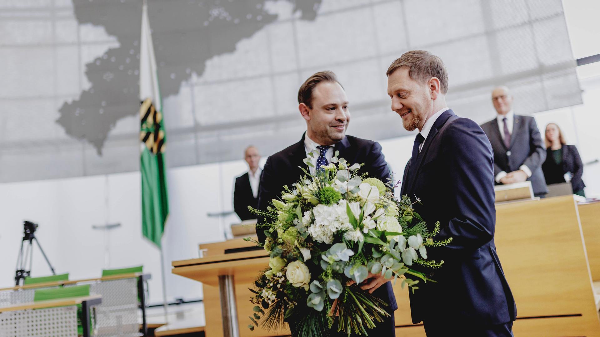 R-L Michael Kretschmer, Ministerpraesident von Sachsen, und Alexander Dierks, Praesident des Saechsischen Landtags