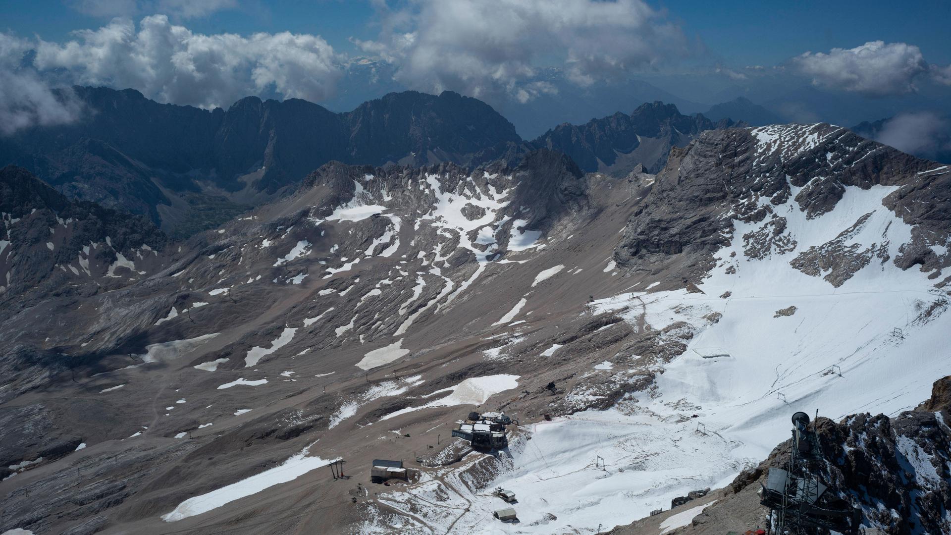 Der Schneeferner-Gletscher an der Zugspitze.