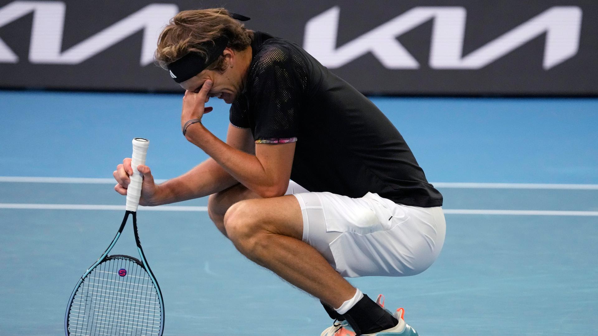 Alexander Zverev unglücklich auf dem Tennisplatz