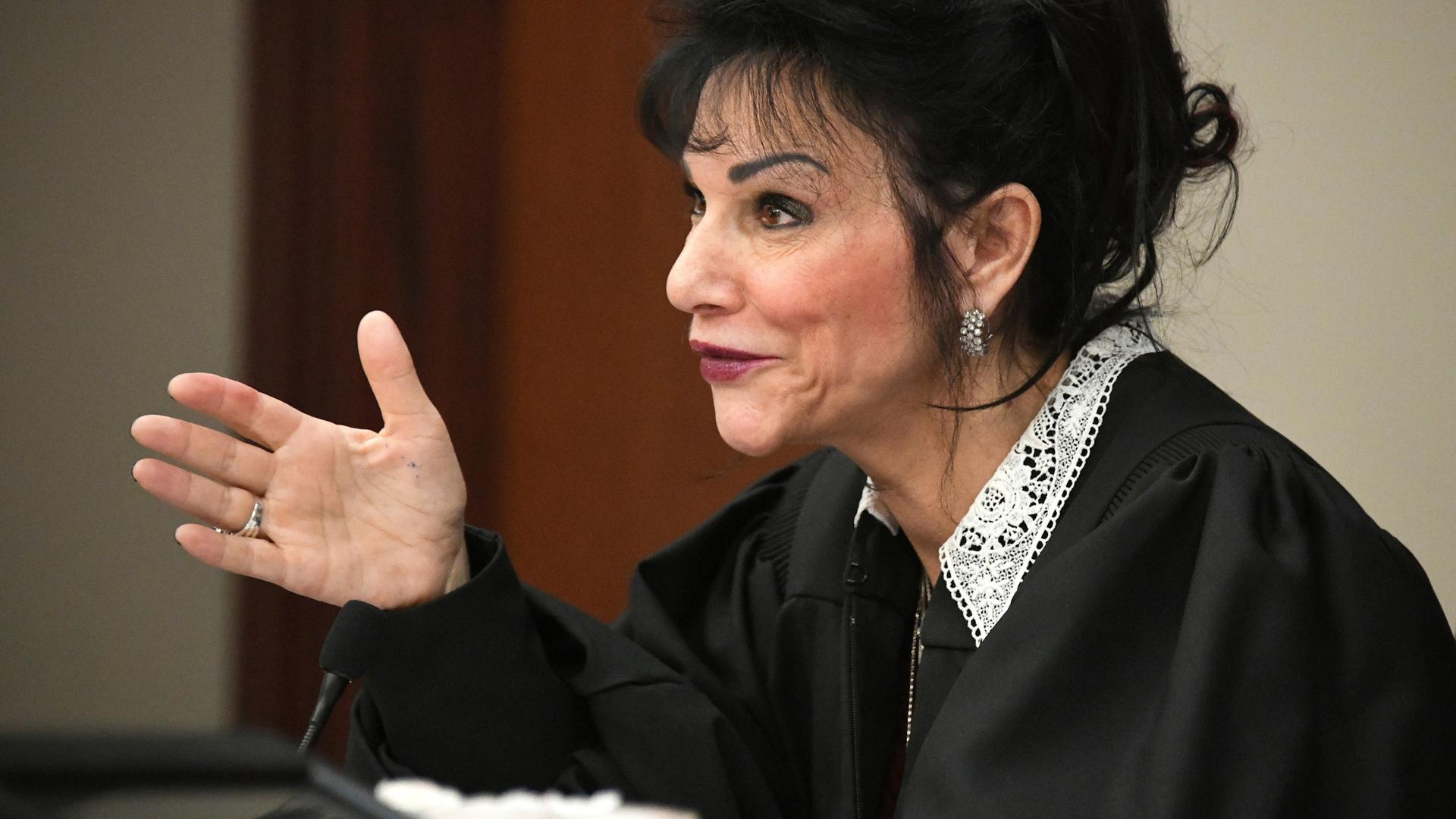 US-Richterin Rosemarie Aquilina beim Missbrauchsprozess gegen den Team-Arzt des US-Turnteams, Nasser am 19. Januar 2018 in Lansing, Michigan