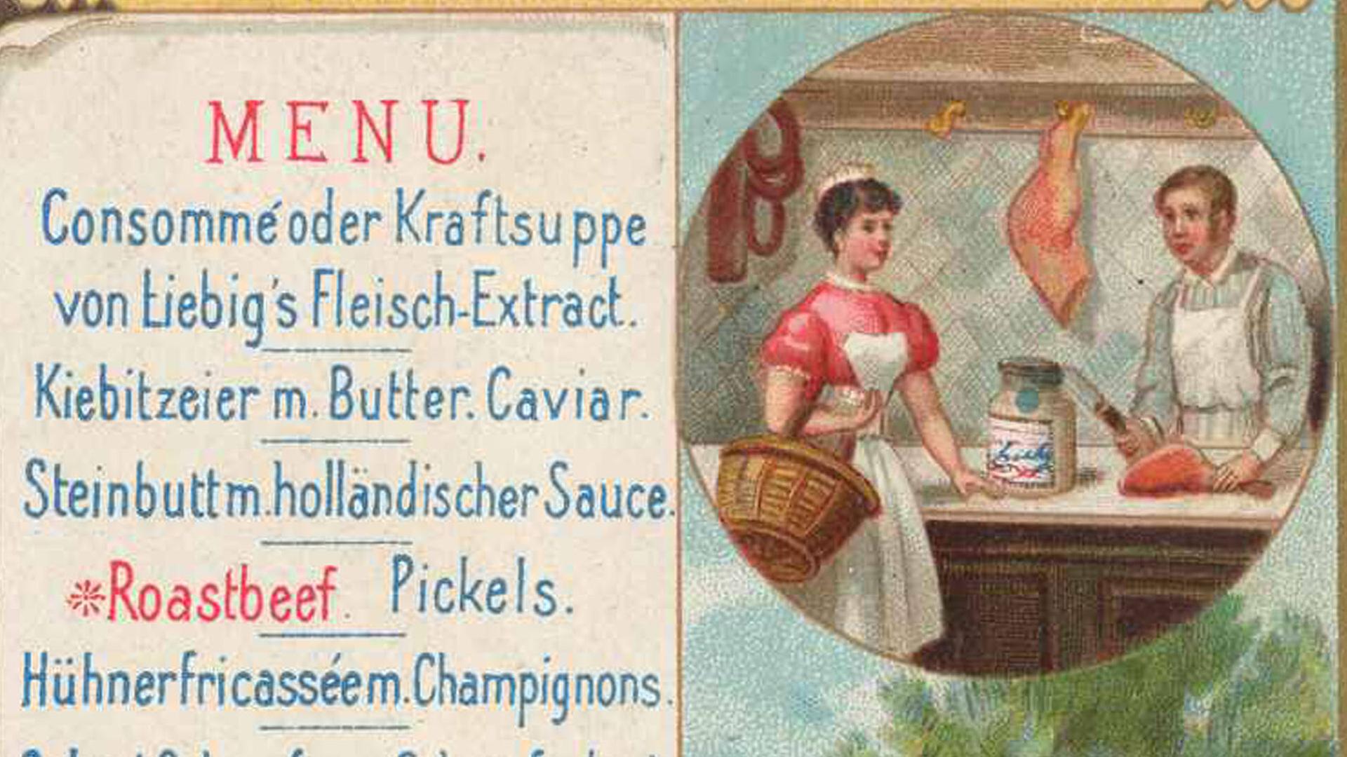 Eine historische Menükarte aus dem Jahr 1900 mit der Aufzählung verschiedener Gerichte, rechts eine Abbildung einer Fleischtheke mit Metzger und Kundin.
