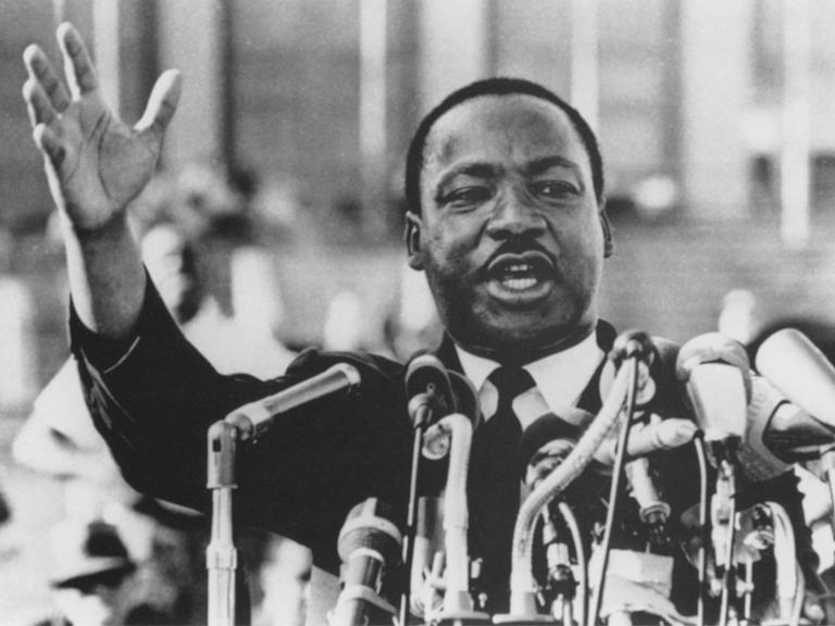 Der Bürgerrechtler Martin Luther King während einer Rede etwa 1960