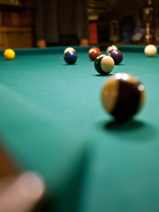 Billard in einer Berliner Kneipe