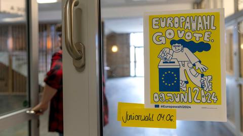 Plakat wirbt für Erstwähler bei der Europawahl 2024.