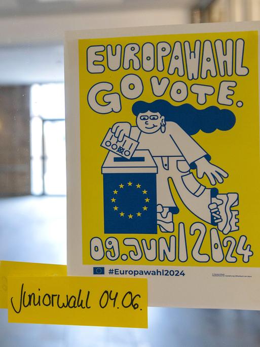 Plakat wirbt für Erstwähler bei der Europawahl 2024.