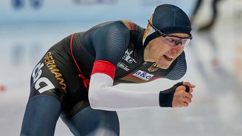 Eisschnelläufer Finn Sonnekalb bei den Junioren-Weltmeisterschaften in Inzell 2023