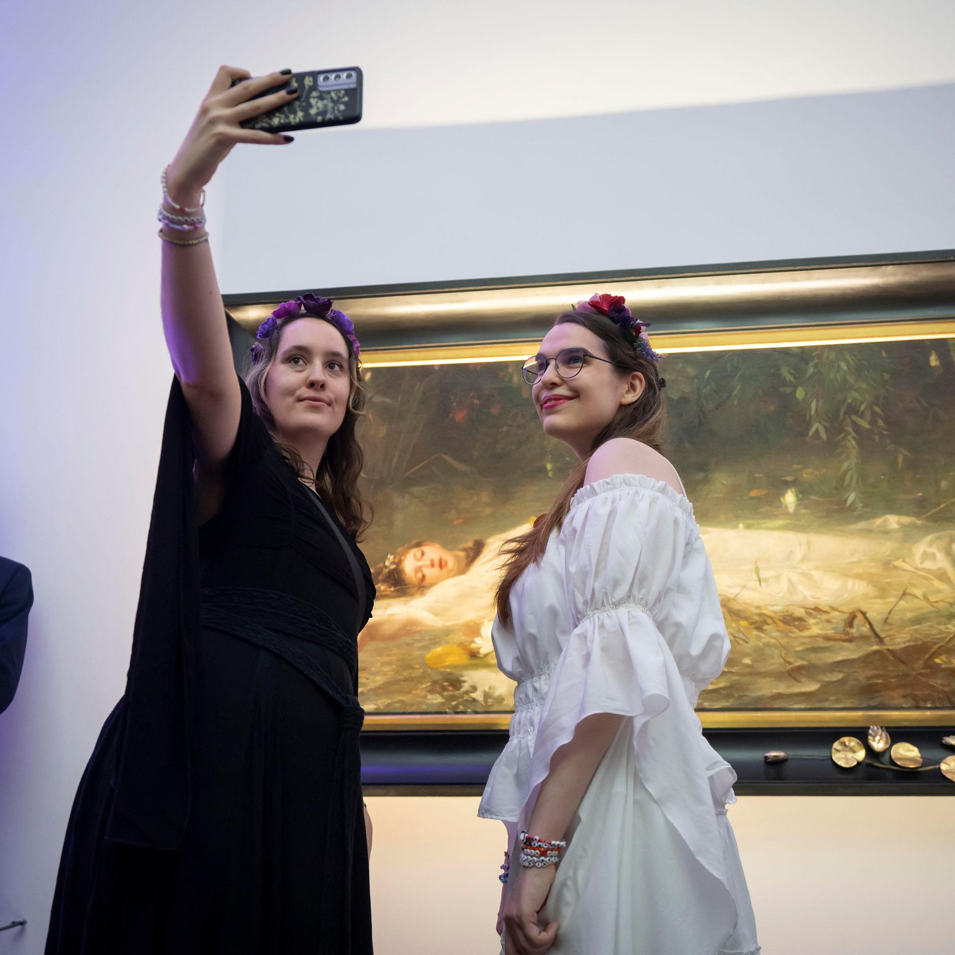 Taylor Swift Fans wollen Ophelia-Bild in Wiesbaden sehen