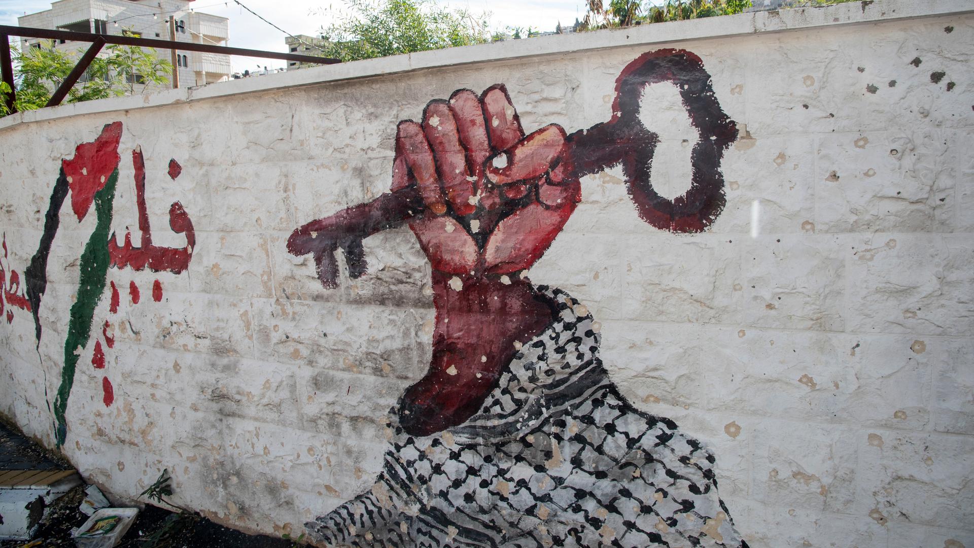 January 13, 2024, Amman, Amman, Jordan: Image of the key from the freedom for Palestine in one street of the refugee Camp of Jenin, West Bank, Palestine. (Credit Image: © Bruno Gallardo/ZUMA Press Wire January 13, 2024, Amman, Amman, Jordan: Image of the key from the freedom for Palestine in one street of the refugee Camp of Jenin, West Bank, Palestine. (Credit Image: © Bruno Gallardo/ZUMA Press Wire