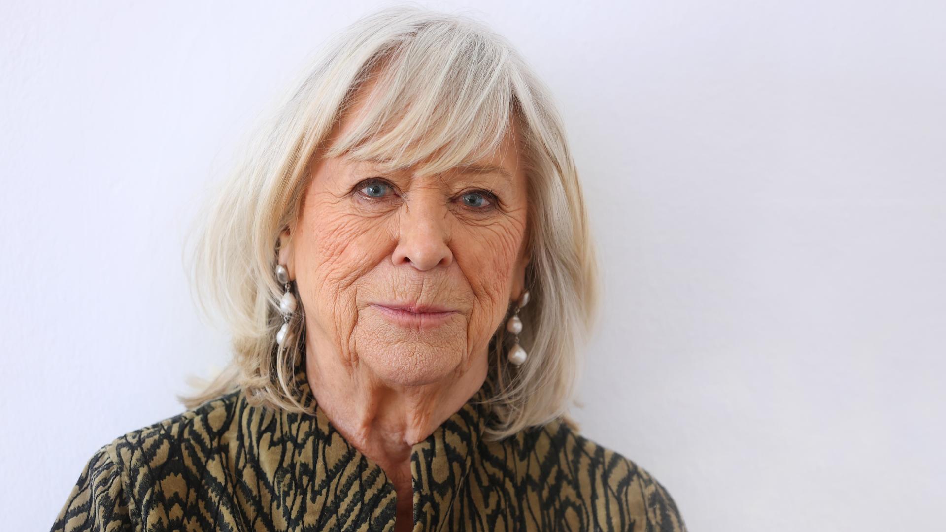 Porträt von Schauspielerin und Regisseurin Margarethe von Trotta, 2022.