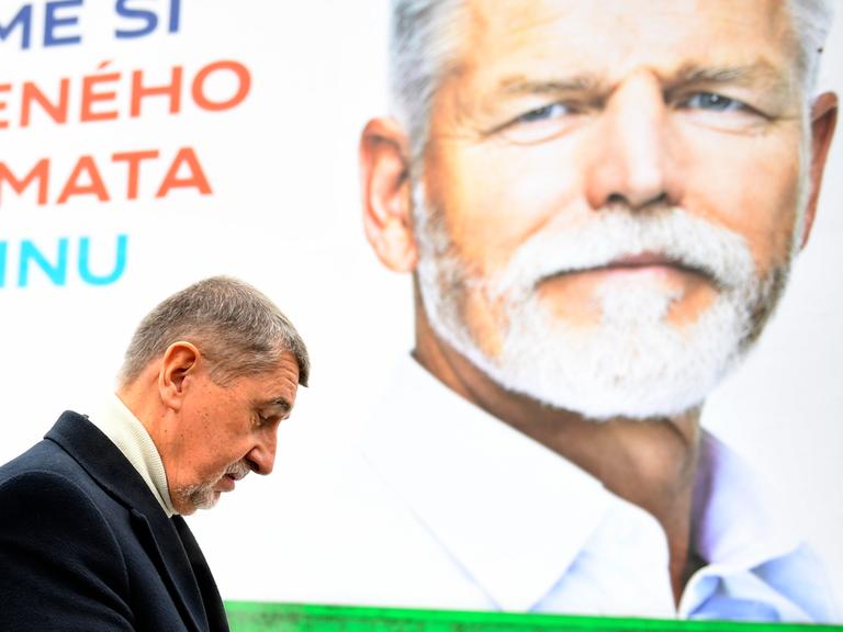 Petr Pavel und Andrej Babis (li.) kämpfen in Tschechien um die Präsidentschaft.  