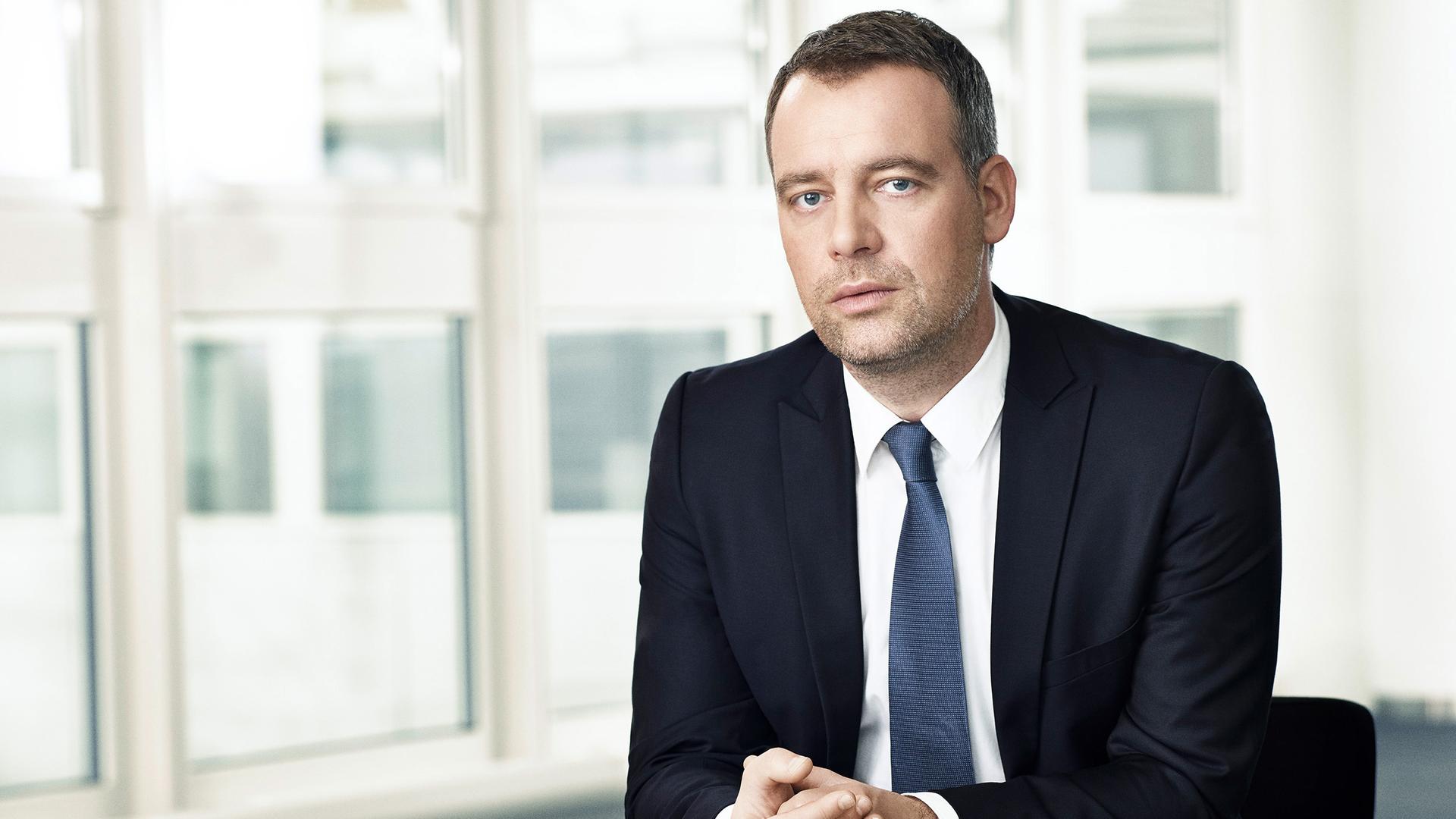 Robert Schneider im Porträt. Robert Schneider im Porträt.