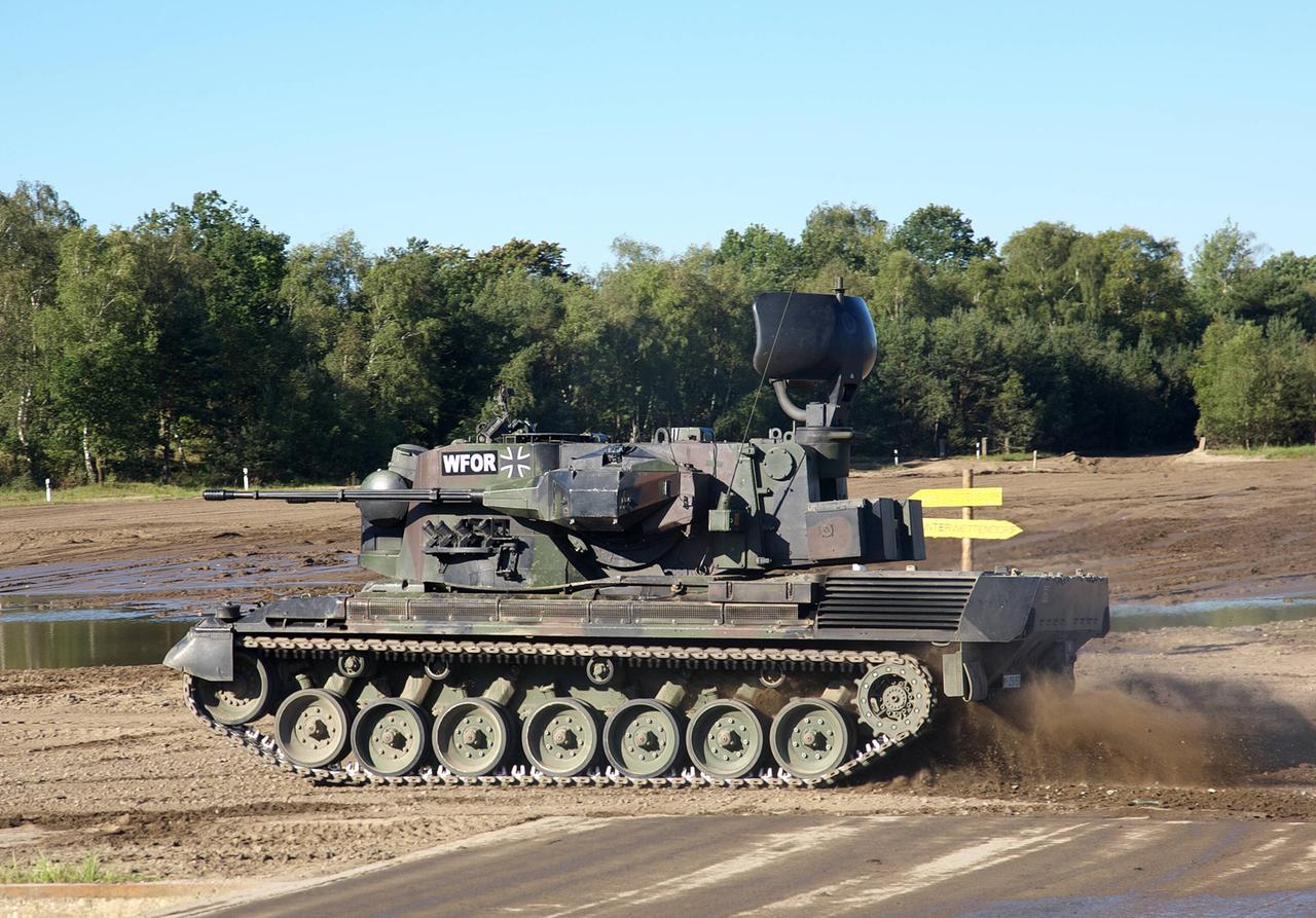 Ein Flugabwehr-Panzer (Gepard) der Bundeswehr
