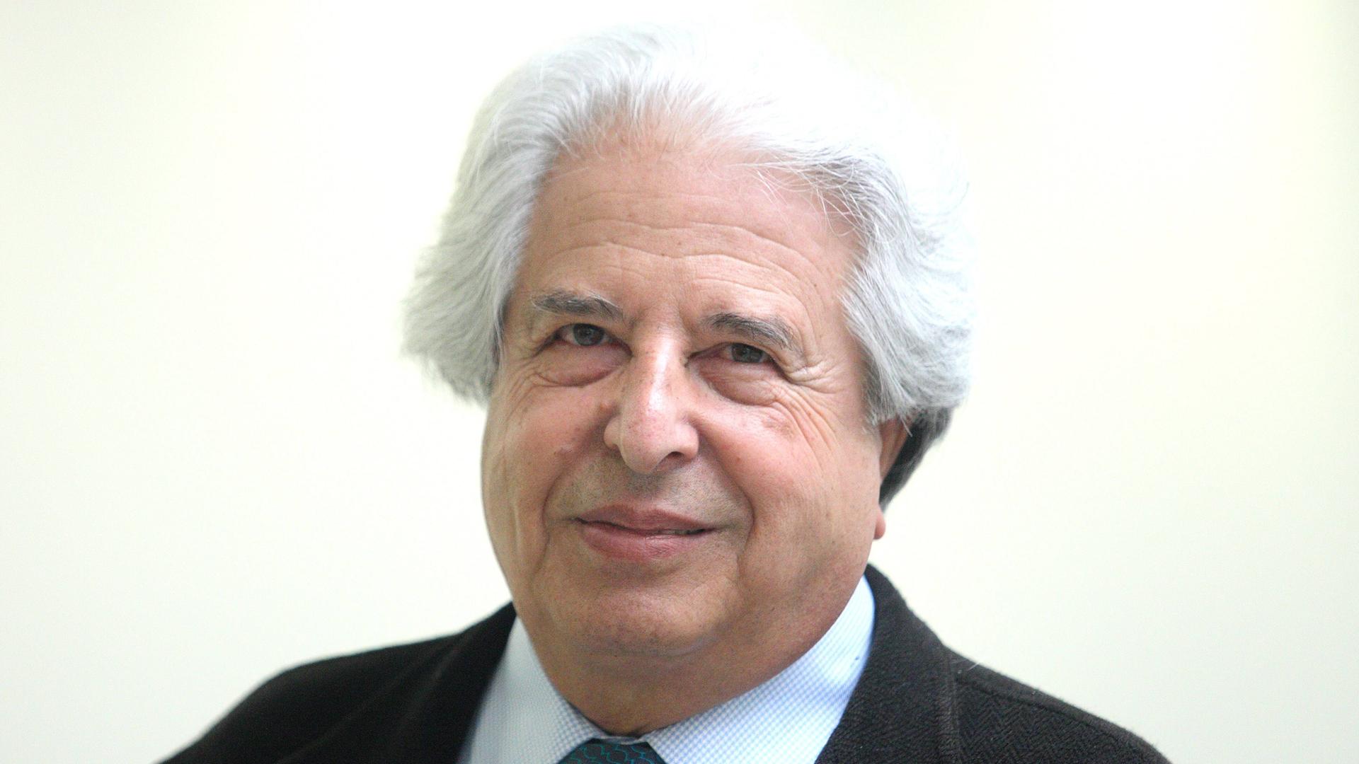 Saul Friedländer im Porträt.