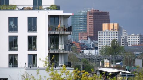 Neubau in Berlin, Stadtansicht in der Ferne