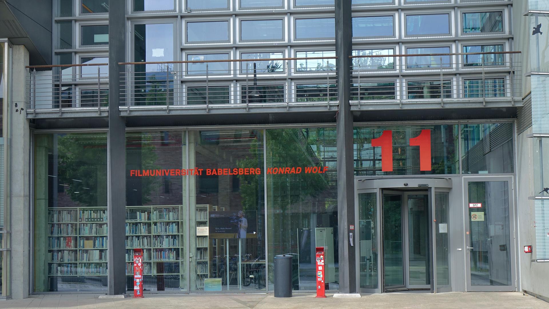 Die Filmuniversität Konrad Wolf in Potsdam-Bablesberg