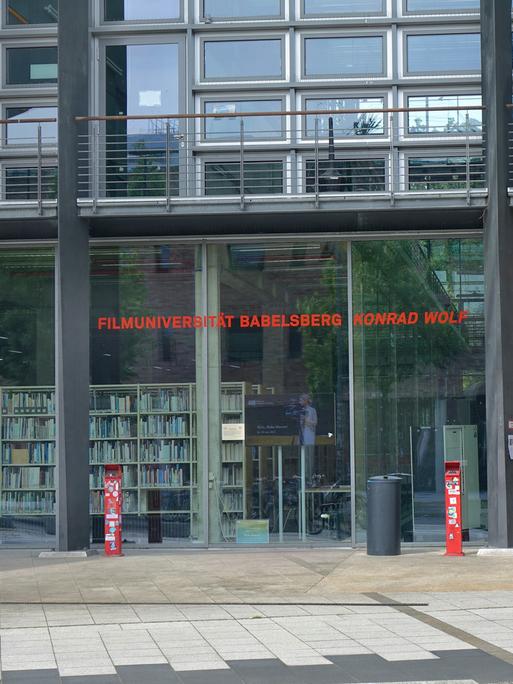 Die Filmuniversität Konrad Wolf in Potsdam-Bablesberg